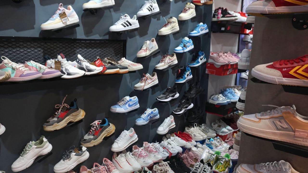 thương hiệu giày thể thao, ZOAN Store