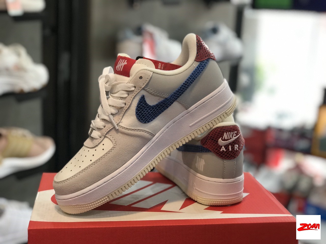 Nike Air Force 1 Low SP Undefeated 5 On It Dunk